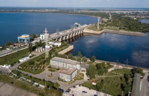 Поїздка може розтягнутися на 300 км: названо альтернативні маршрути через Дніпро Поїздка-може-розтягнутися-на-300-км:-названо-альтернативні-маршрути-через-Дніпро