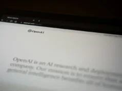 OpenAI впроваджує невидимі водяні знаки у ChatGPT для користувачів ЄС openai-впроваджує-невидимі-водяні-знаки-у-chatgpt-–-кого-торкнеться