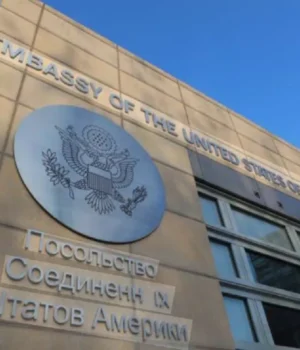 Посольство-США-в-рф-випустило-застереження-через-повідомлення-про-легеневу-чуму-в-іркутську Посольство-США-в-рф-випустило-застереження-через-повідомлення-про-легеневу-чуму-в-іркутську