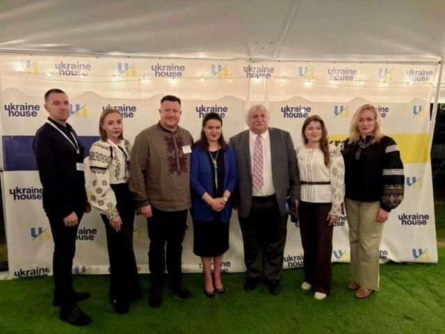 Нововолинська громада розширює міжнародні зв’язки через візит до США Міжнародне-партнерство-для-розвитку-Нововолинська:-підсумки-робочого-візиту-міського-голови-до-США