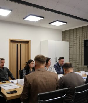 Бізнес-і-освіта-мають-працювати-разом:-на-Волині-обговорили-кадровий-дефіцит-і-шляхи-його-подолання