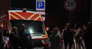 Дрон атакував житловий будинок у Києві: четверо постраждалих, зокрема діти РФ вдарила по багатоповерхівці в Києві: частину будинку зруйновано, серед постраждалих діти