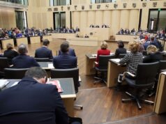Парламент Саксонії-Ангальт розгляне резолюцію про припинення допомоги Україні Скасування санкцій та зброї для України: німецька АдН готує скандальну резолюцію