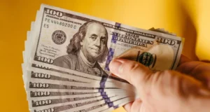 Долар не відступає від 45 гривень: курс валют на 8 жовтня 2026 року Долар не відступає від 45 гривень: курс валют на 8 жовтня 2026 року