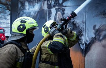 Обстріл Київської області: три постраждалих у Бучанському районі Росія вдарила по складах у Бучанському районі: спалахнула пожежа, є постраждалі
