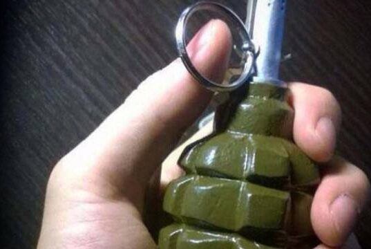 На Волині чоловік намагався підірвати гранатою поліцейських На-Волині-чоловік-намагався-підірвати-гранатою-поліцейських