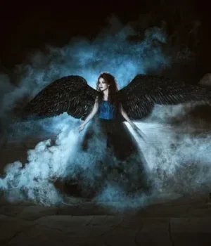 depositphotos_93275972_stock_photo_angel_with_black_wings.webp Католичні іменини 10 жовтня 2026: хто святкує День ангела та значення імен