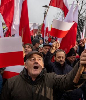 peredviborchiy_miting__vibori_2025_gettyimages_2209085658_46a2f3af5b53b04ea7e1dee79ff6aca094fa630c.jpg РФ розпалює ворожнечу між поляками та українцями перед Днем незалежності Польщі, – ЦПД
