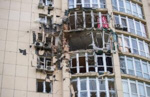 Кличко пояснив, що не закликав до евакуації, а просив киян розглянути різні варіанти заради власної... Кличко-пояснив,-що-не-закликав-до-евакуації,-а-просив-киян-розглянути-різні-варіанти-заради-власної.