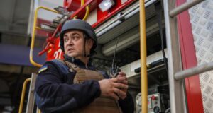 Атака на Київ: російські загарбники вдарили по ресторану в Оболонському районі У Києві 6 людей постраждали внаслідок удару РФ по ресторану