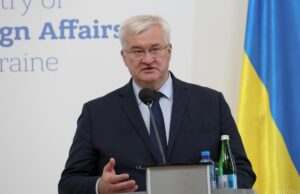У Києві відповіли Трампу на заклик усунути Зеленського У-Києві-відповіли-Трампу-на-заклик-усунути-Зеленського
