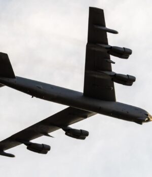 Бомбардувальник-b-52-споживає-шалену-кількість-палива:-про-які-цифри-йдеться Бомбардувальник-b-52-споживає-шалену-кількість-палива:-про-які-цифри-йдеться