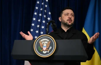 Зеленський анонсував новий пакет військової допомоги від ЄС на 3 млрд євро Зеленський анонсував новий пакет військової допомоги від ЄС на 3 млрд євро