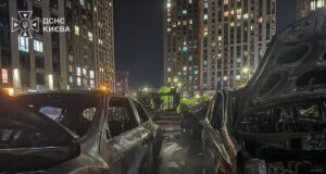 У Києві російський дрон влучив у 25-поверхівку: є загиблі і поранені У-Києві-російський-дрон-влучив-у-25-поверхівку:-є-загиблі-і-поранені