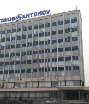 НАЗК виявило в декларації топпосадовця Антонова недостовірні відомості на ₴3,9 млн