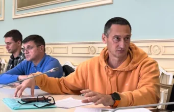 Директор Київводфонду запевнив, що всі бювети мають генератори Директор Київводфонду запевнив, що всі бювети мають генератори
