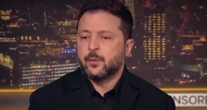 Відео: Зеленський відповів, чи планує йти у відставку на тлі закликів Трампа Відео: Зеленський відповів, чи планує йти у відставку на тлі закликів Трампа