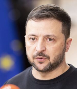 zelenskiy_gettyimages_2178154362_c7745a71c48b51cb02d08b916da6b2c3_1300x820.jpg Україна не буде втягнута в дизельну угоду Трампа та Путіна, – Зеленський
