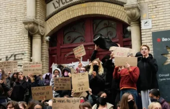 Французькі фермери приєднаються до масових протестів Французькі фермери приєднаються до масових протестів
