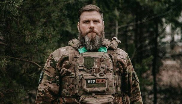 “Чому 4 роки віддав армії?”: актор-воїн Ращук шокував словами про батька в окупації та загиблого... “Чому-4-роки-віддав-армії?”:-актор-воїн-Ращук-шокував-словами-про-батька-в-окупації-та-загиблого.