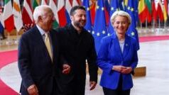 Трамп критикує Зеленського під час саміту ЄС у Брюсселі “Із-Зеленським-важче-мати-справу,-ніж-з-Путіним”-Нова-критика-Трампа-на-тлі-саміту-ЄС.