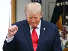Трамп скасував санкції проти Росії, викликавши критику з боку законодавців США Трамп-скасував-санкції-проти-РФ-за-Законом-Грема-ще-до-їхнього-вступу-в-силу-У.