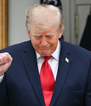 Трамп-скасував-санкції-проти-РФ-за-Законом-Грема-ще-до-їхнього-вступу-в-силу-У.