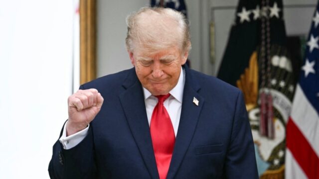 Трамп скасував санкції проти Росії, викликавши критику з боку законодавців США Трамп-скасував-санкції-проти-РФ-за-Законом-Грема-ще-до-їхнього-вступу-в-силу-У.
