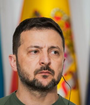 zelenskiy_gettyimages_2154469953_05047d023d670f654b23a499a4d527f4_1300x820.jpg Зеленський відреагував на спроби Росії “розморозити” активи у Європі