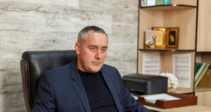 Уже третій депутат на Волині, підозрюваний у корупції в справі «Снігової королеви», склав повноваження Уже-третій-депутат-на-Волині,-підозрюваний-у-корупції-в-справі-«Снігової-королеви»,-склав-повноваження