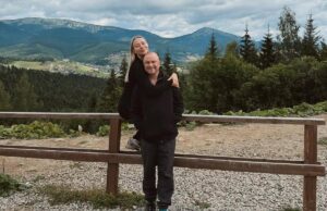 Дружина Павліка показала обличчя співака після операції та ускладнень Дружина-Павліка-показала-обличчя-співака-після-операції-та-ускладнень