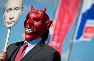 Президент США зупинив санкції проти Росії перед їх введенням Радіо-Свобода-weekly:-Епіфаній-дав-оцінку-діям-Путіна-і-Гундяєва,-згадавши-диявола