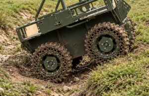 В Україні на 3D-принтері друкують шини для наземних дронів, яким не страшні проколи В-Україні-на-3d-принтері-друкують-шини-для-наземних-дронів,-яким-не-страшні-проколи