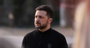 Російський удар у Новій Водолазі: шість загиблих, серед них діти Дівчинці у візку був рік: Зеленський відреагував на жахливий удар РФ по Новій Водолазі