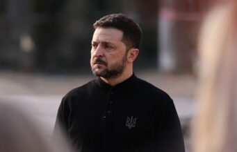Російський удар у Новій Водолазі: шість загиблих, серед них діти Дівчинці у візку був рік: Зеленський відреагував на жахливий удар РФ по Новій Водолазі