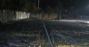 У Луцьку п’яний водій вантажівки наїхав на огорожу і втік. ФОТО У-Луцьку-п’яний-водій-вантажівки-наїхав-на-огорожу-і-втік.-ФОТО
