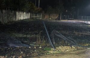 У Луцьку п’яний водій вантажівки наїхав на огорожу і втік. ФОТО У-Луцьку-п’яний-водій-вантажівки-наїхав-на-огорожу-і-втік.-ФОТО