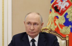 Володимир Путін наказав звільнити американця Стівена Габбарда за проханням Дональда Трампа Путін звільнив американця Габбарда, якого РФ викрала в Ізюмі та тримала у в’язниці