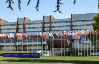 Рада Європи закликала Україну посилити захист ромів і ЛГБТІ Рада Європи закликала Україну посилити захист ромів і ЛГБТІ