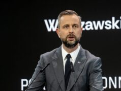 Польща спростовує інформацію про призупинення військової допомоги Україні через рішення Львівської облради У Міноборони Польщі заперечили, що зупинили передачу Україні пакета зброї