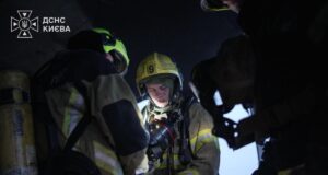 РФ масовано вдарила по Києву балістикою: пошкоджені медзаклад і “зелена гілка” метро РФ-масовано-вдарила-по-Києву-балістикою:-пошкоджені-медзаклад-і-“зелена-гілка”-метро