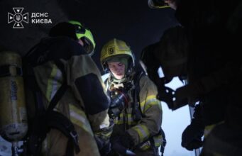 РФ масовано вдарила по Києву балістикою: пошкоджені медзаклад і “зелена гілка” метро РФ-масовано-вдарила-по-Києву-балістикою:-пошкоджені-медзаклад-і-“зелена-гілка”-метро