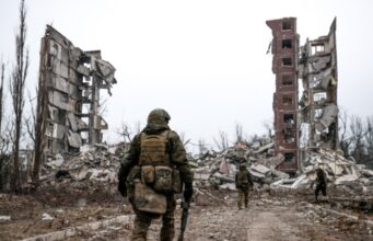 Росія вимагає від України репарації на суму понад 1 трильйон рублів для відновлення Донбасу Репарації-від-жертви-агресії?-Навіщо-Росія-заговорила-про-трильйон-рублів