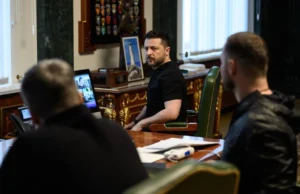 Росія посилила атаки на енергетичну інфраструктуру України росія-посилила-атаки-касетною-балістикою-та-продовжує-нищити-енергетику-України-–-Зеленський