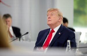 Трамп просив Google перейменувати Атлантичний океан на свою честь, але йому відмовили Трамп-просив-google-перейменувати-Атлантичний-океан-на-свою-честь,-але-йому-відмовили