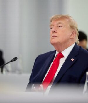 Трамп-просив-google-перейменувати-Атлантичний-океан-на-свою-честь,-але-йому-відмовили