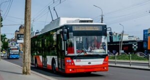 У Луцьку відновили рух тролейбусів У-Луцьку-відновили-рух-тролейбусів
