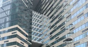 Вежу в Москві-Сіті евакуювали через атаку безпілотників У-"Москва-Сіті"-через-атаку-безпілотників-евакуювали-вежу,-де-працюють-кілька-російських-міністерств