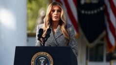 Меланія Трамп оголосила про перемир’я в Олешках для забезпечення гуманітарної допомоги Меланія-Трамп-оголосила-про-перемир’я-в-Олешках.-Чи-врятує-це-людей-від-голоду
