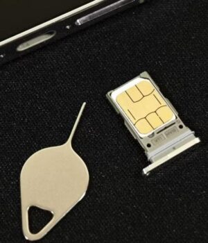 Ця-помилка-з-sim-карткою-може-позбавити-ваш-смартфон-захисту-від-води Ця-помилка-з-sim-карткою-може-позбавити-ваш-смартфон-захисту-від-води